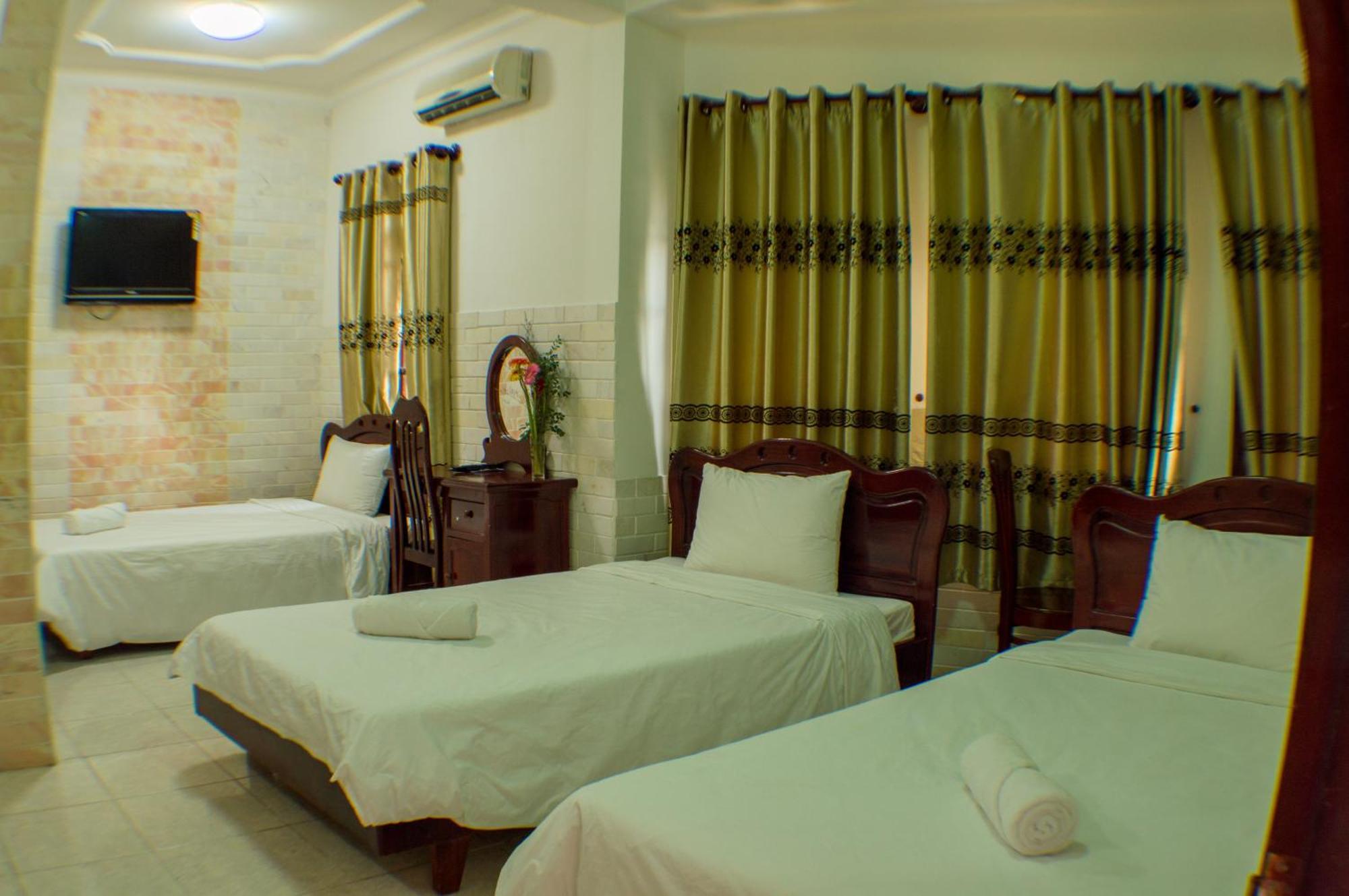 Dk'S Backpacker Hotel Hoi An Bagian luar foto