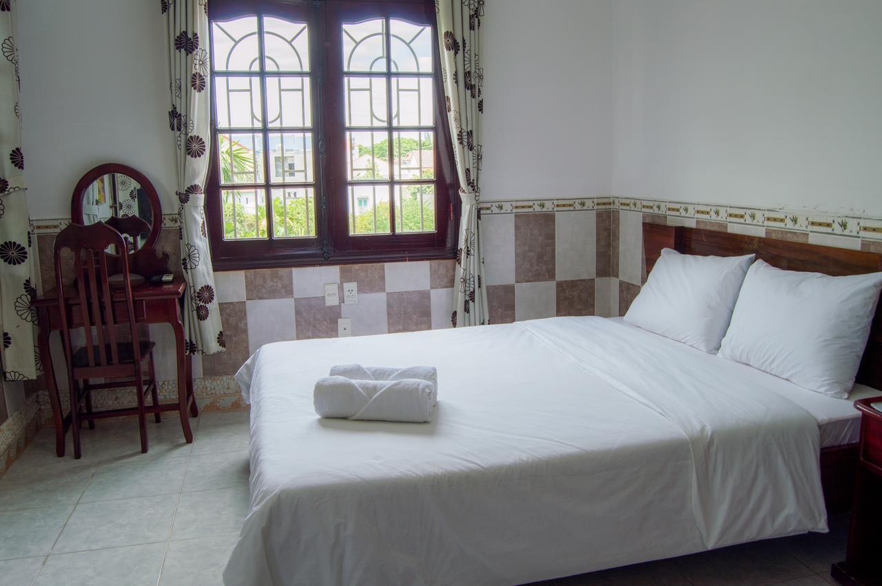 Dk'S Backpacker Hotel Hoi An Bagian luar foto