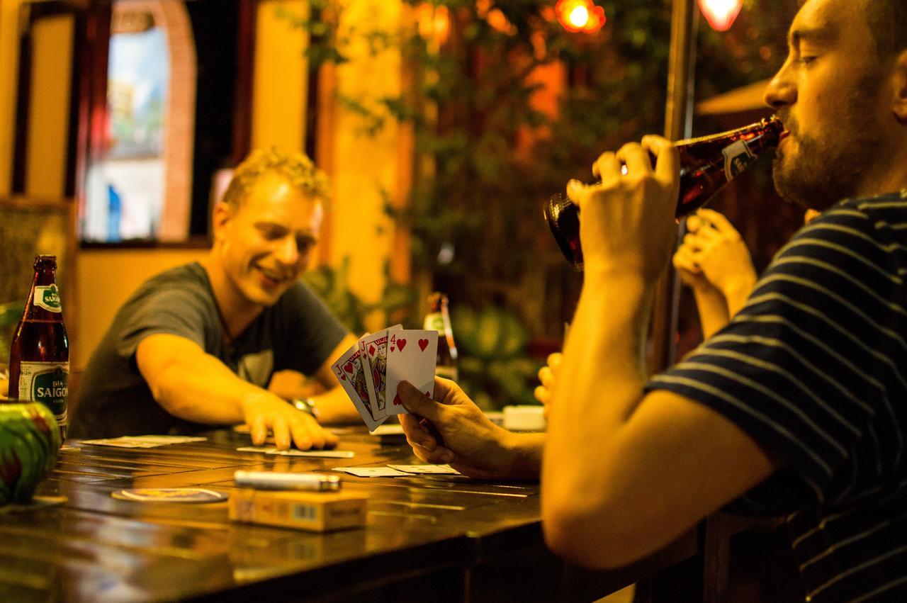 Dk'S Backpacker Hotel Hoi An Bagian luar foto